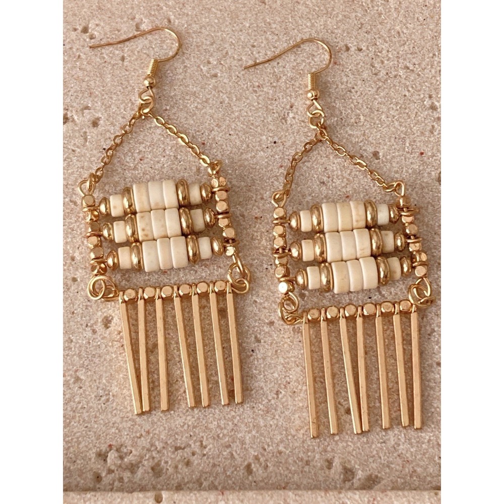 Gold Tone Boho Chandelier Earrings Cream Bead Fringe Dangle Romantic Bridal